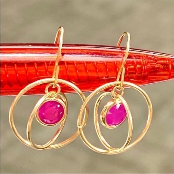 10k Yellow Gold 2 Carat Ruby Orbiting Dangle Saturn Spinning Drop Earrings - Picture 4 of 12